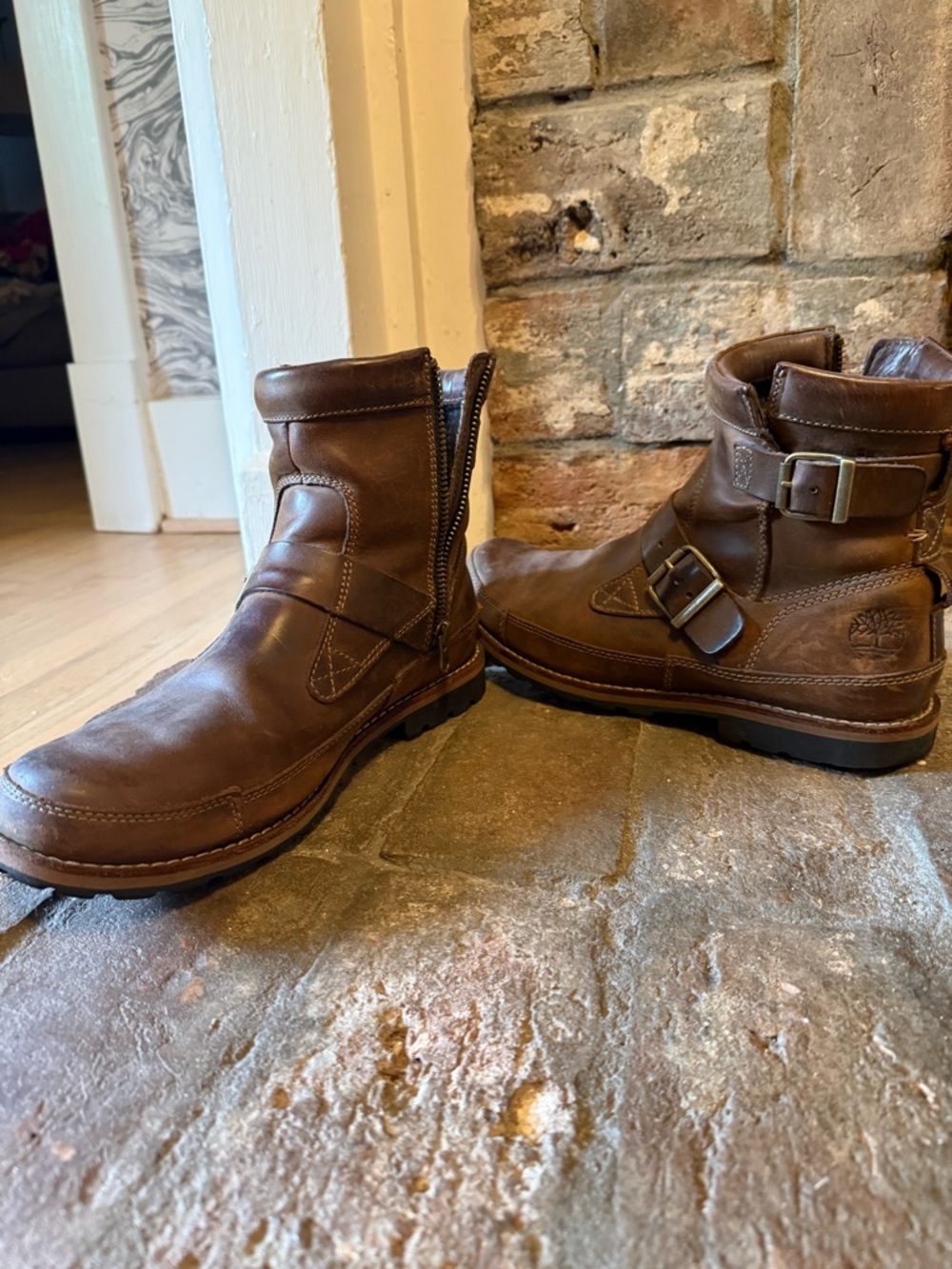Timberland Men’s Brown Leather Buckle Zip Ankle Boots
